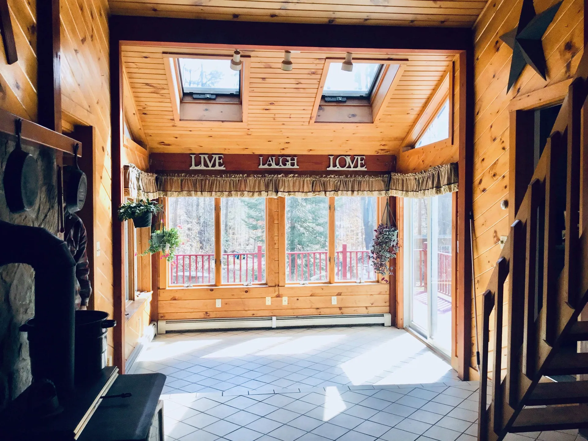 31 Meeting Hill Road Hillsborough NH 03244