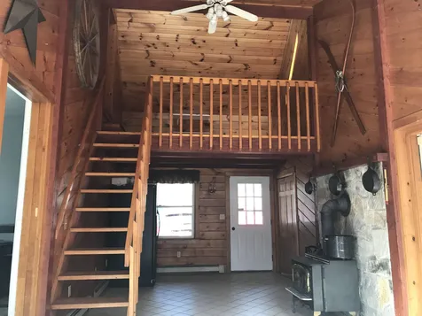 31 Meeting Hill Road Hillsborough NH 03244