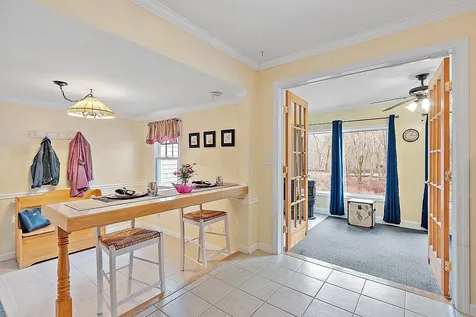 63 Tallant Road Pelham NH 03076