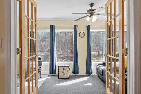 63 Tallant Road Pelham NH 03076