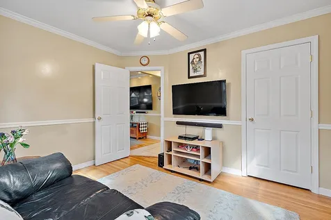 63 Tallant Road Pelham NH 03076