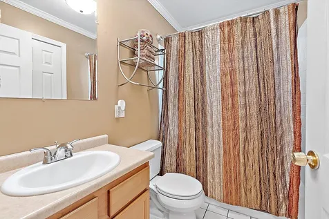 63 Tallant Road Pelham NH 03076