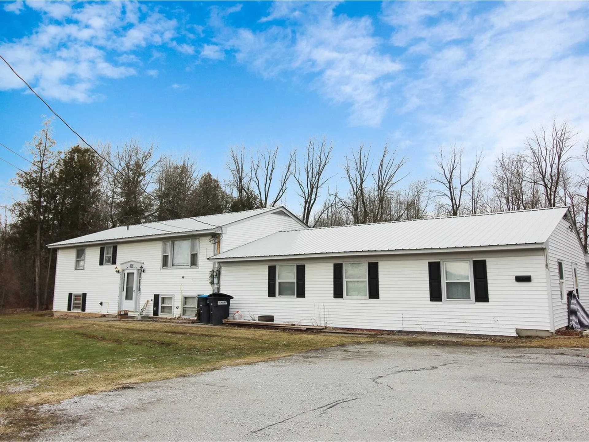 283 Us Route 2 Grand Isle VT 05458