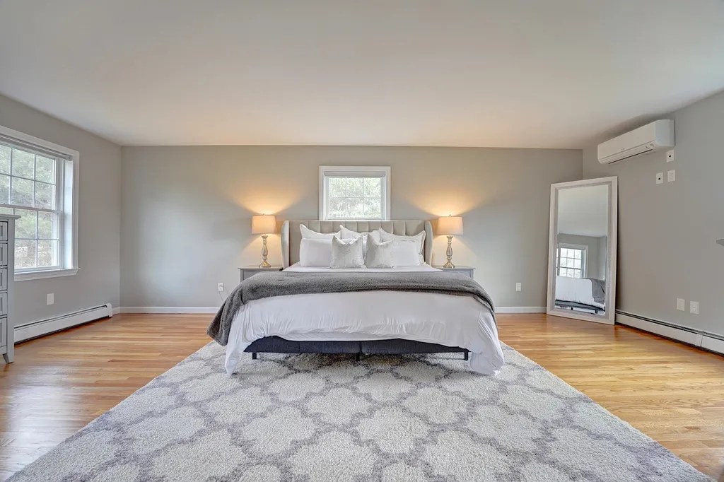 114 High Street Stratham NH 03885