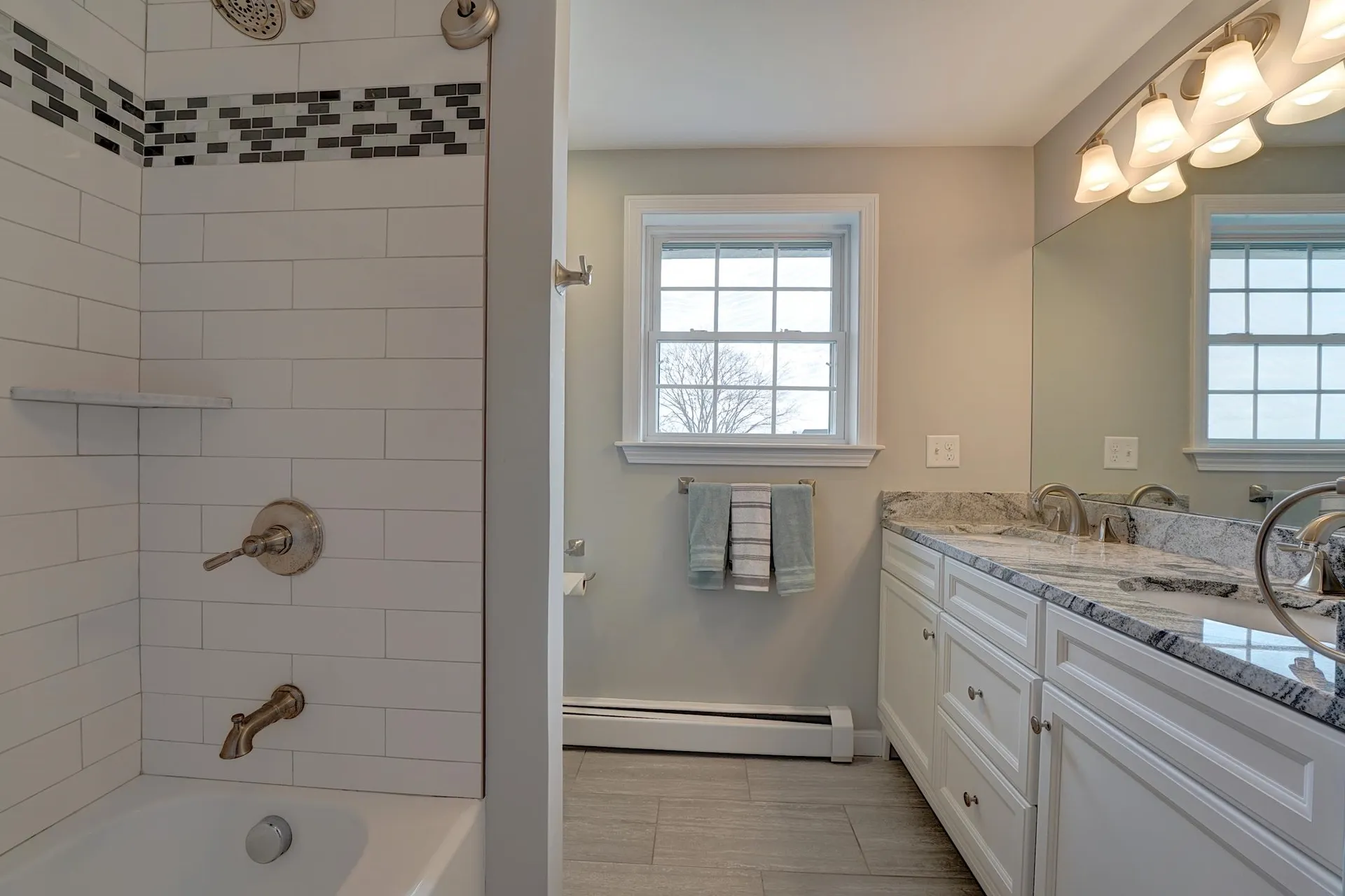 114 High Street Stratham NH 03885