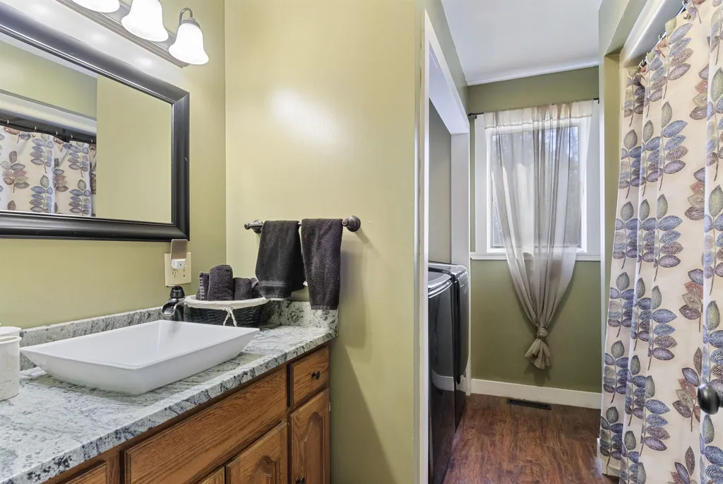 464 Silver Street Middleton NH 03887