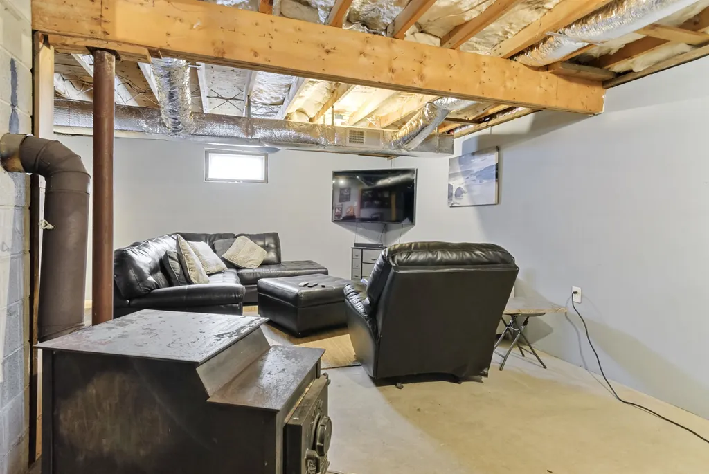 464 Silver Street Middleton NH 03887