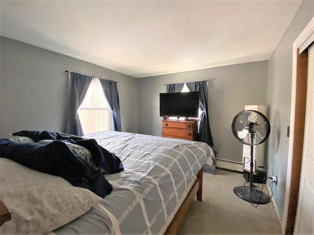 253 East Green Mountain Road Claremont NH 03743