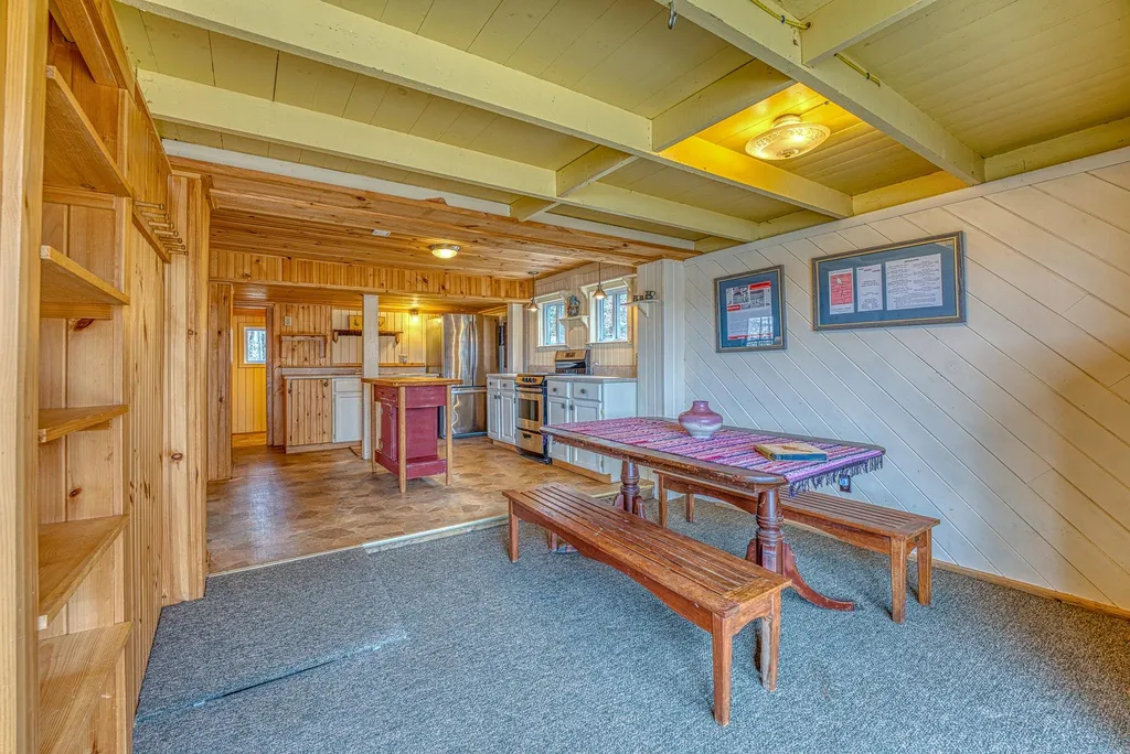 31 Don Gerry Road Bristol NH 03223