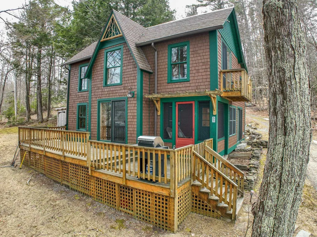 31 Don Gerry Road Bristol NH 03223