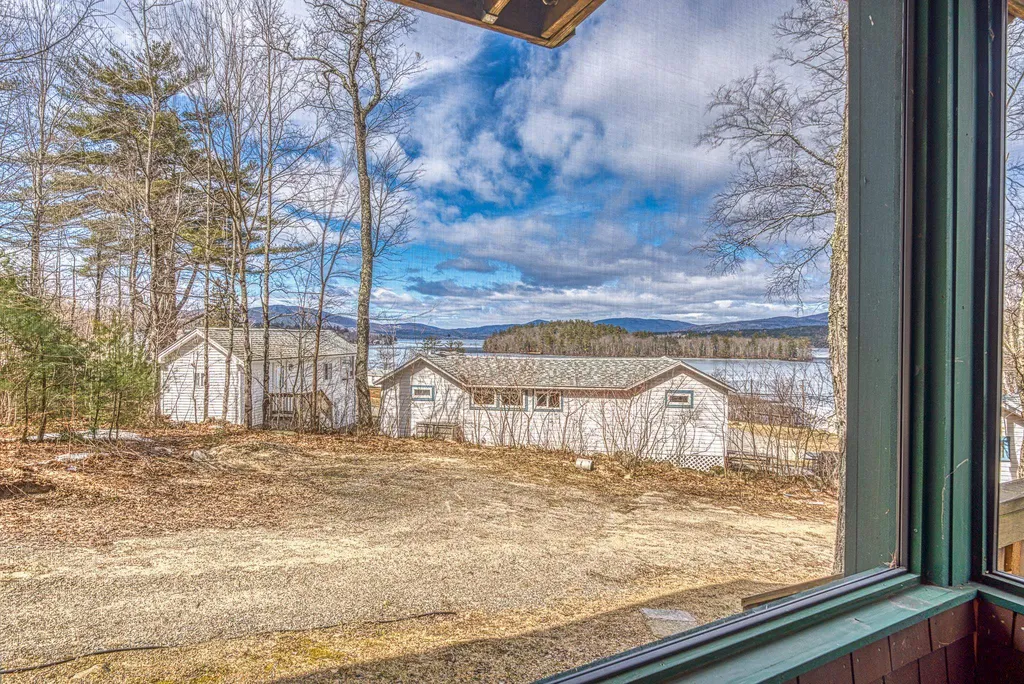 31 Don Gerry Road Bristol NH 03223