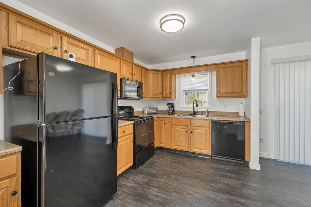 115 Weona Drive Freedom NH 03836