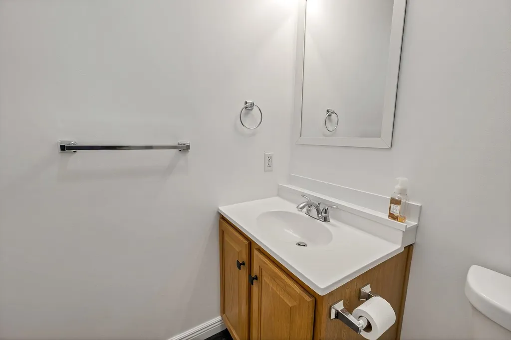 115 Weona Drive Freedom NH 03836