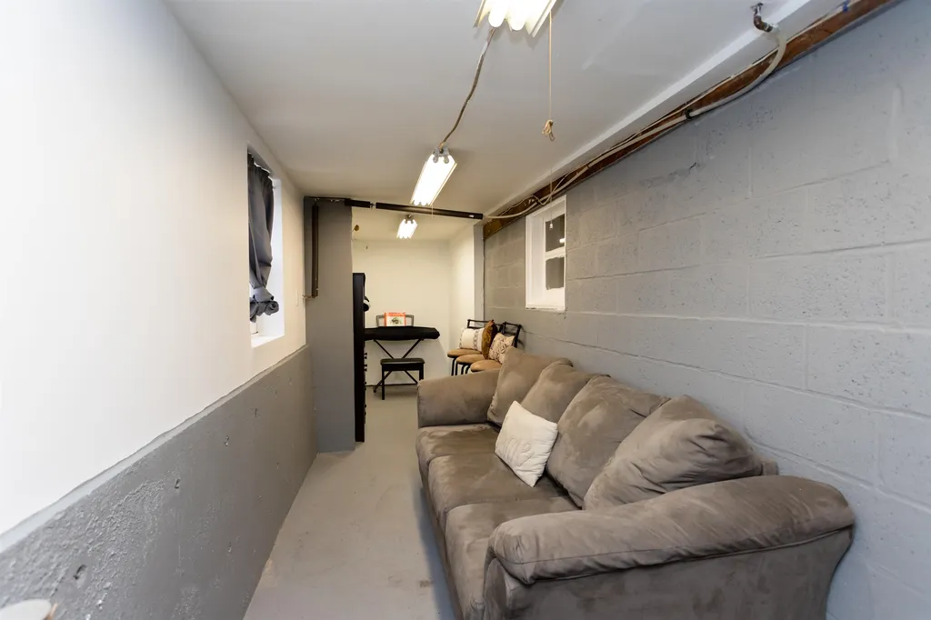 85 Morgan Street Manchester NH 03102