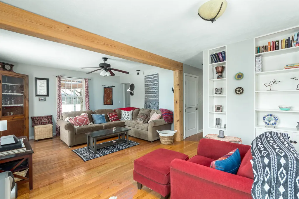 6 Barnett Road Fairfax VT 05454
