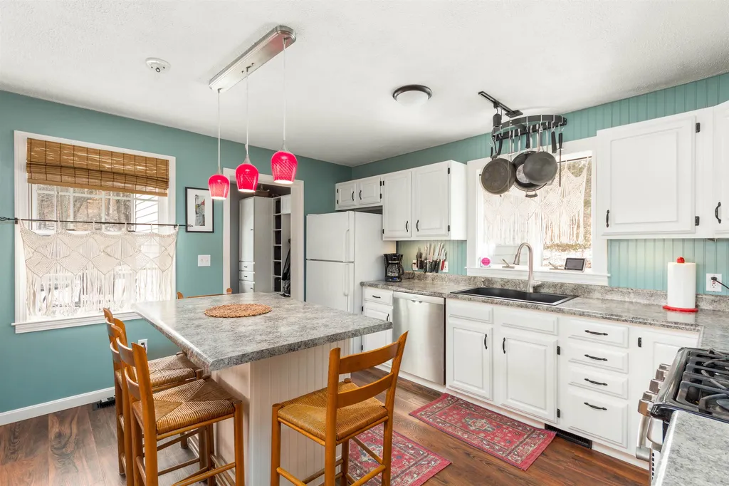 6 Barnett Road Fairfax VT 05454