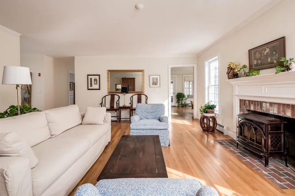 11 Nobel K Peterson Drive Durham NH 03824