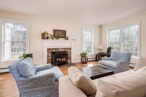 11 Nobel K Peterson Drive Durham NH 03824