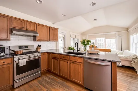 11 Nobel K Peterson Drive Durham NH 03824