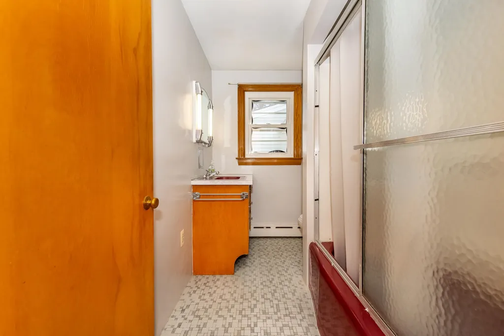 1 Link Street Rochester NH 03867