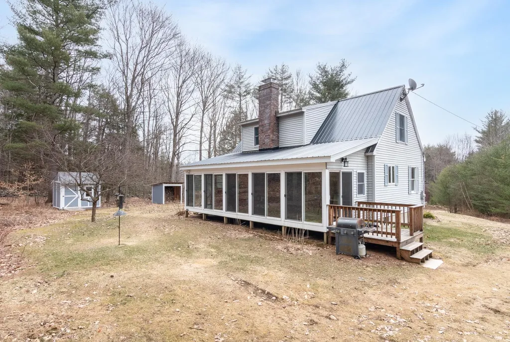 25 Targhee Drive Loudon NH 03307
