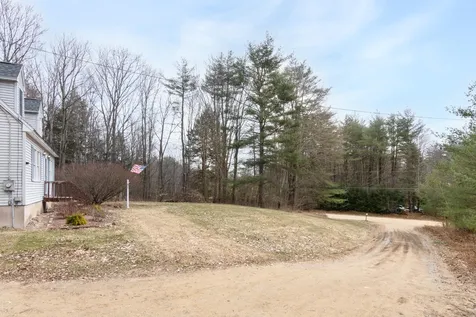 25 Targhee Drive Loudon NH 03307