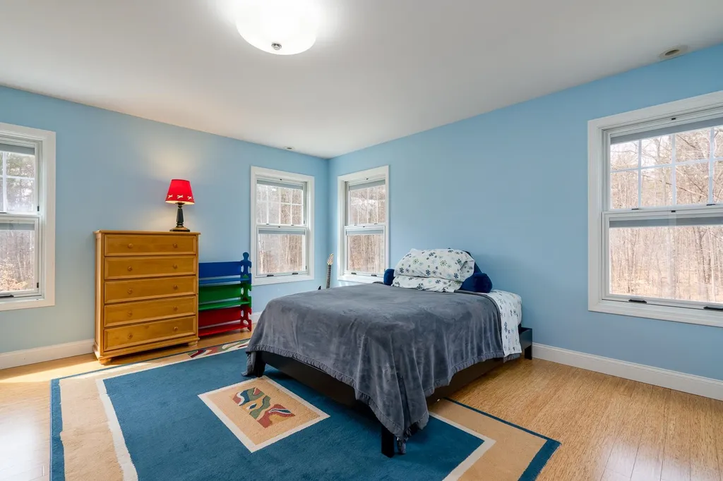 81 Blueberry Hill Lane Gilford NH 03249