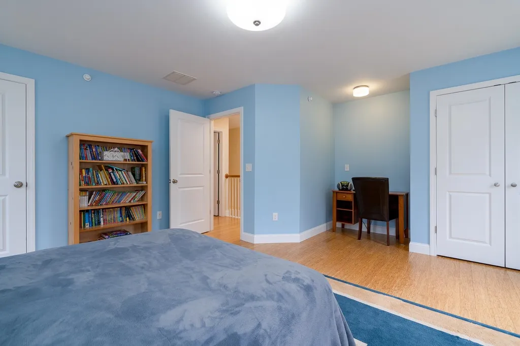 81 Blueberry Hill Lane Gilford NH 03249