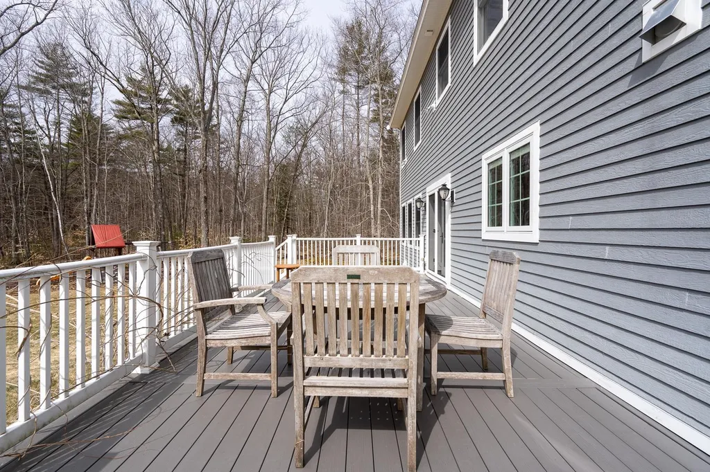 81 Blueberry Hill Lane Gilford NH 03249