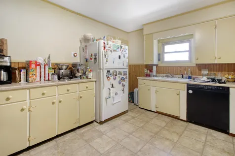 5 Emerson Street Plymouth NH 03264