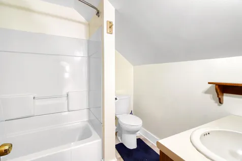 5 Emerson Street Plymouth NH 03264
