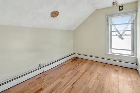 5 Emerson Street Plymouth NH 03264