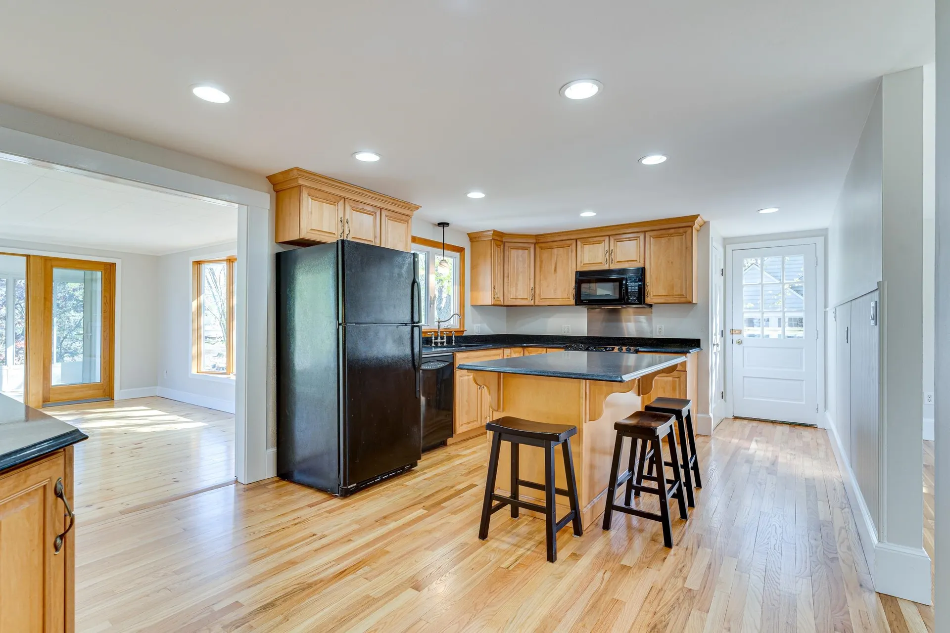 255 Thornton Street Portsmouth NH 03801