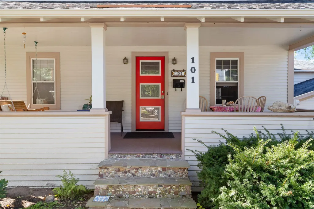 101 Richardson Street Burlington VT 05401