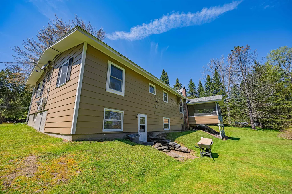 35 Robinhood Circle Montpelier VT 05602