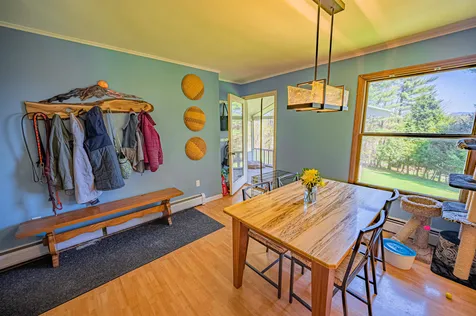 35 Robinhood Circle Montpelier VT 05602
