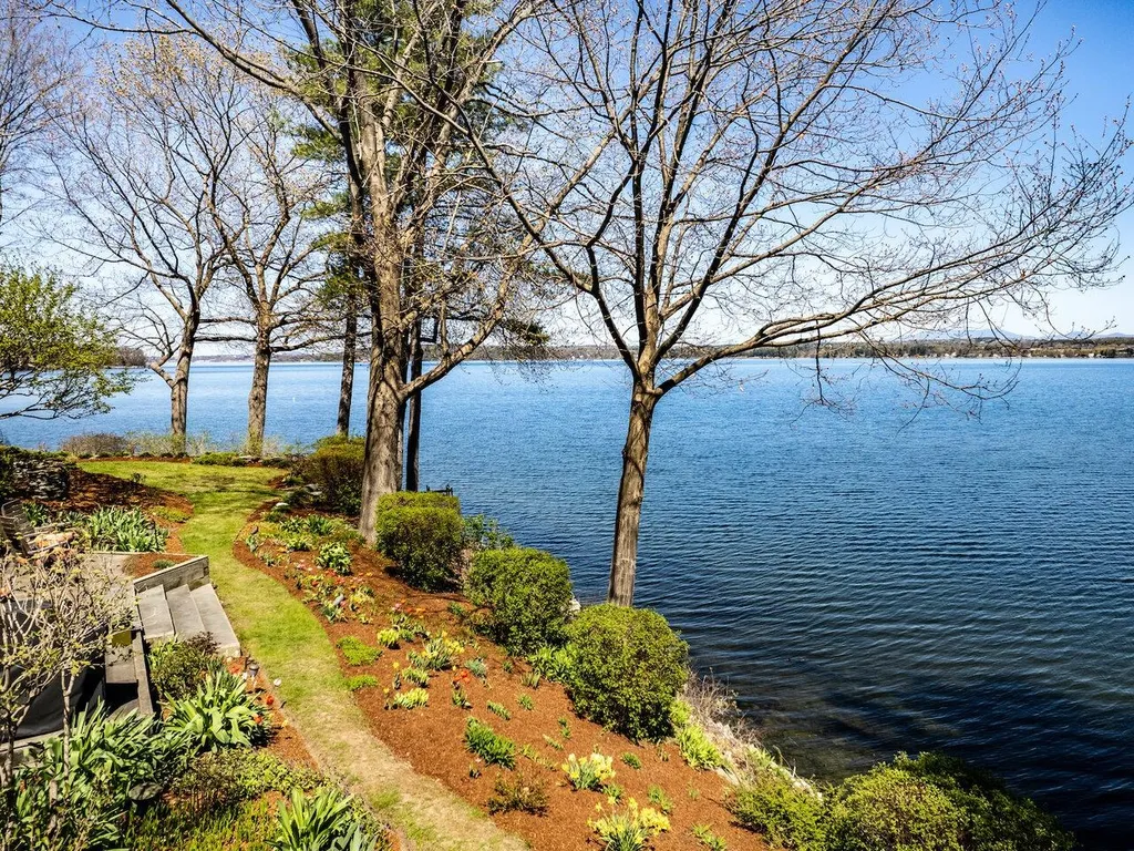 3414 Harbor Road Shelburne VT 05482