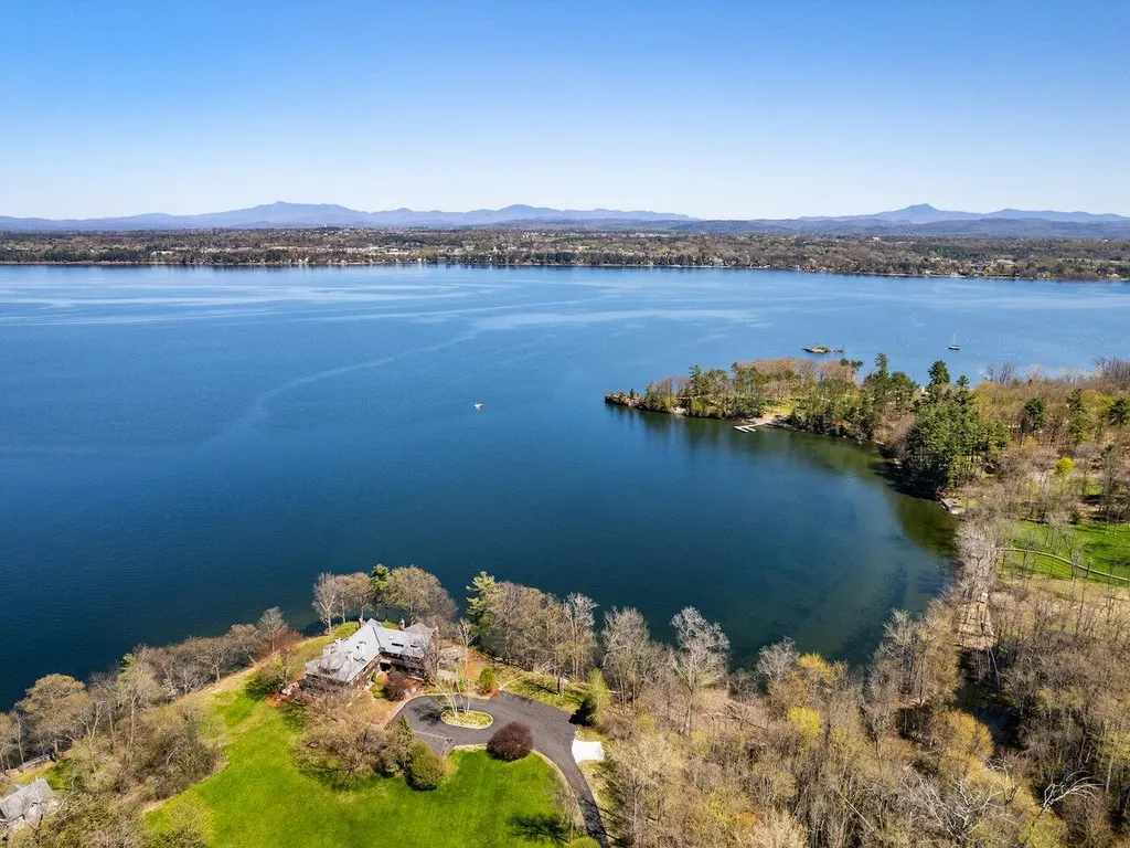 3414 Harbor Road Shelburne VT 05482