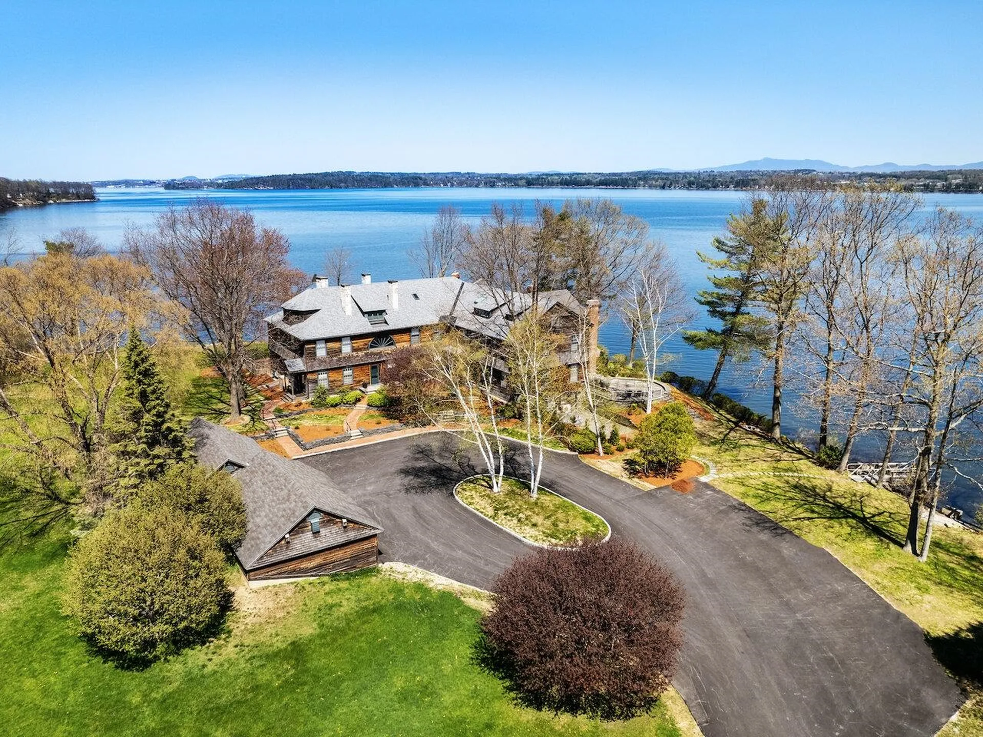 3414 Harbor Road Shelburne VT 05482