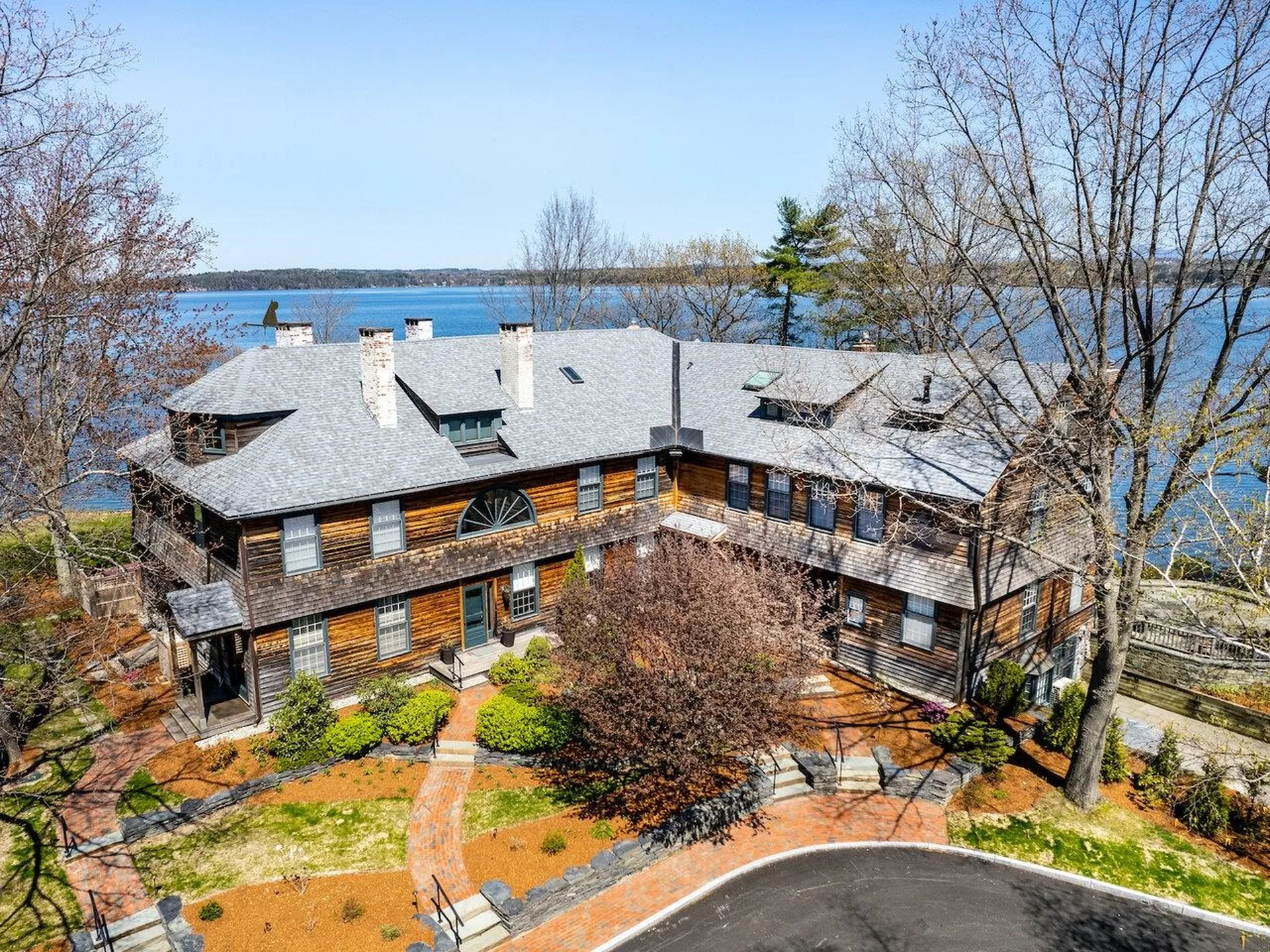 3414 Harbor Road Shelburne VT 05482