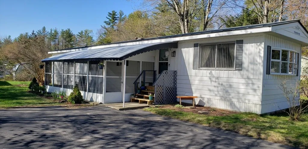 16 Angela Place Claremont NH 03743