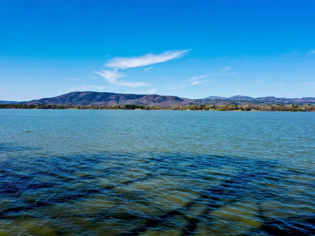 5856 Vt Route 125 Addison VT 05491