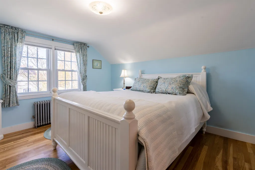 26 Epping Road Exeter NH 03833