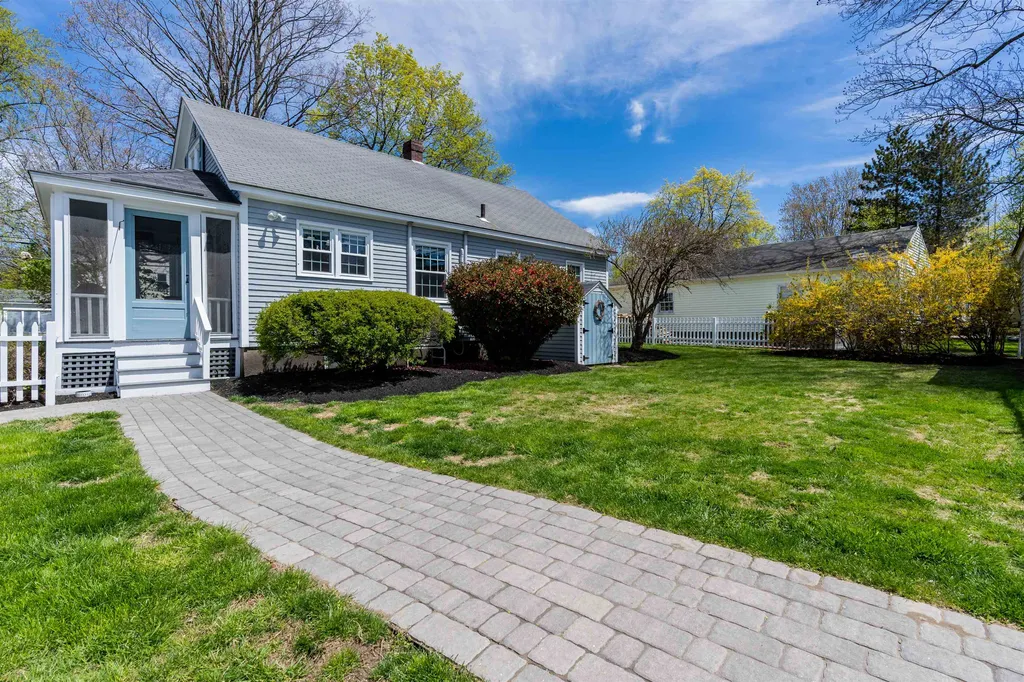26 Epping Road Exeter NH 03833