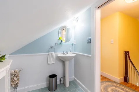 26 Epping Road Exeter NH 03833