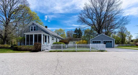 26 Epping Road Exeter NH 03833