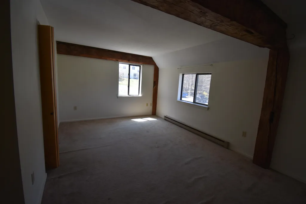 11 Marsten Lane Enfield NH 03748