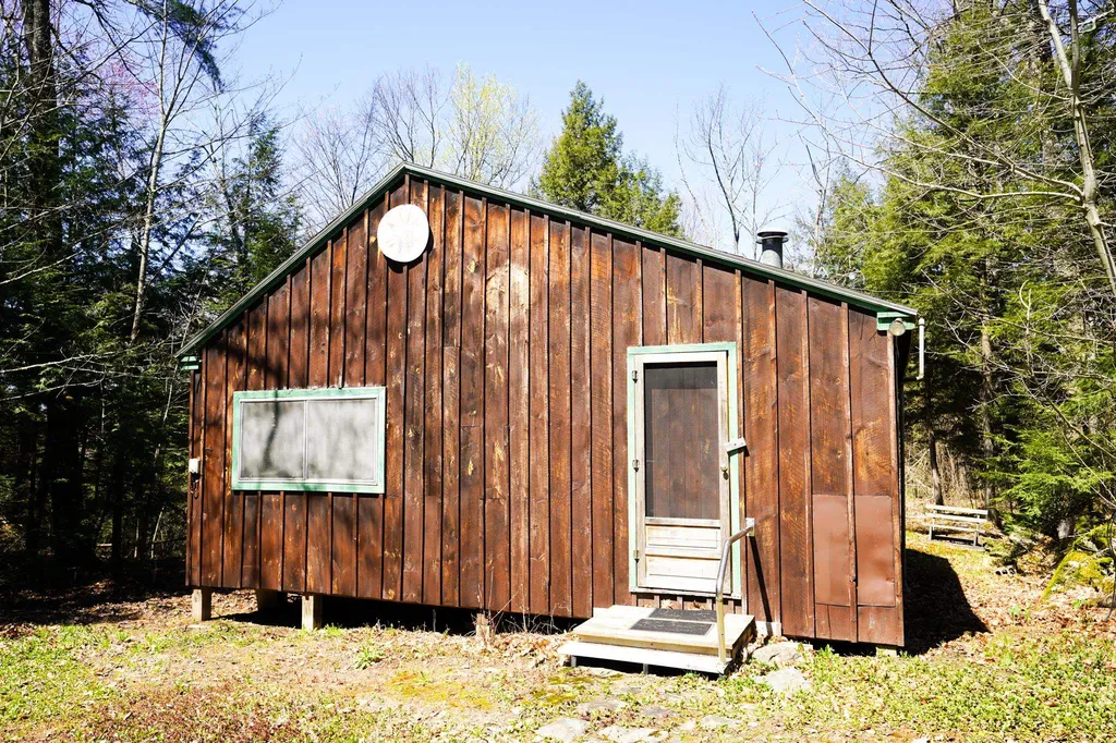 456 East Shore Lane Hinesburg VT 05461