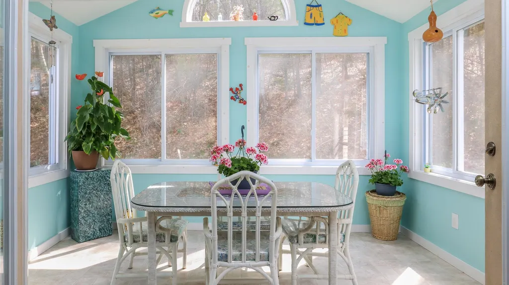 11 Brook Drive Hudson NH 03051