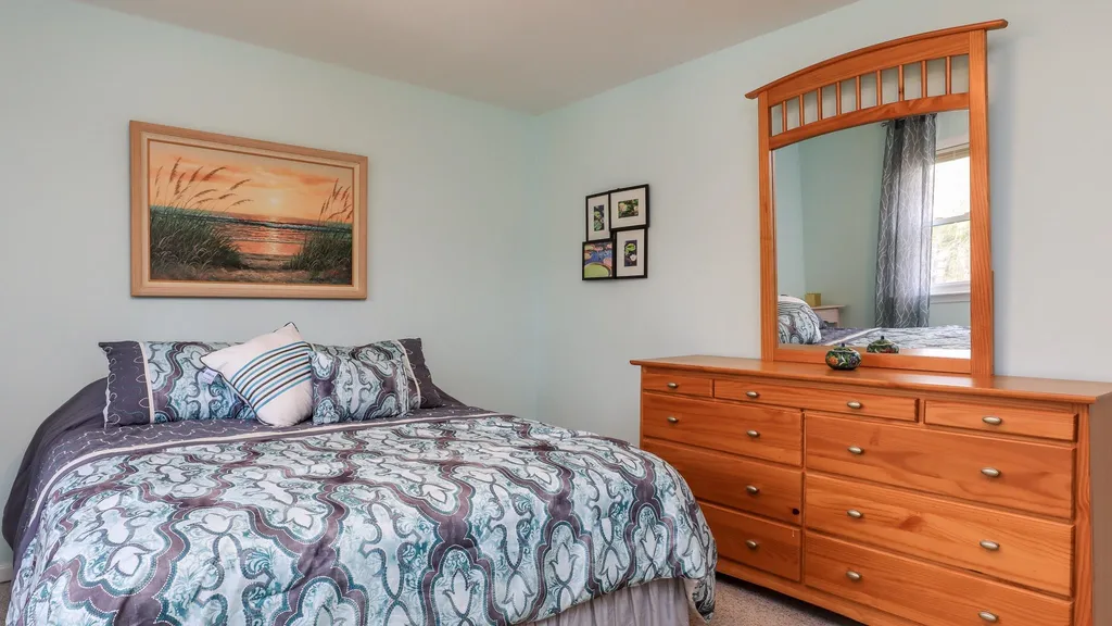 11 Brook Drive Hudson NH 03051